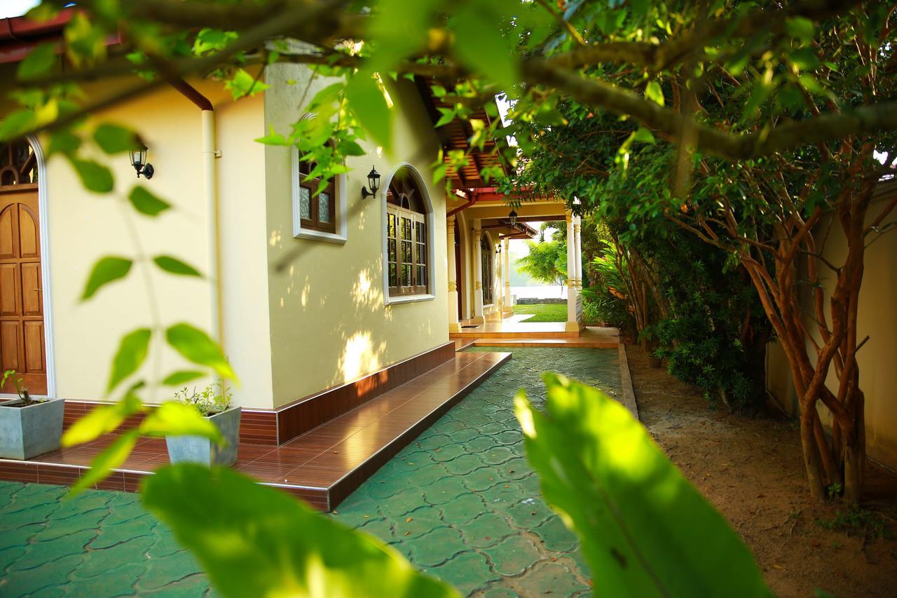 Bentota River Villa Exterior foto